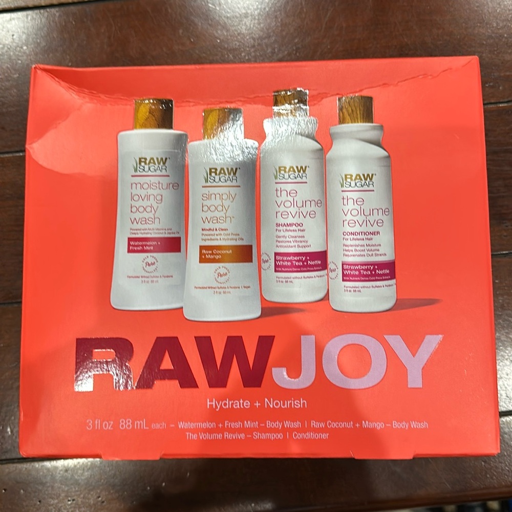 Raw Sugar Raw Joy gift set